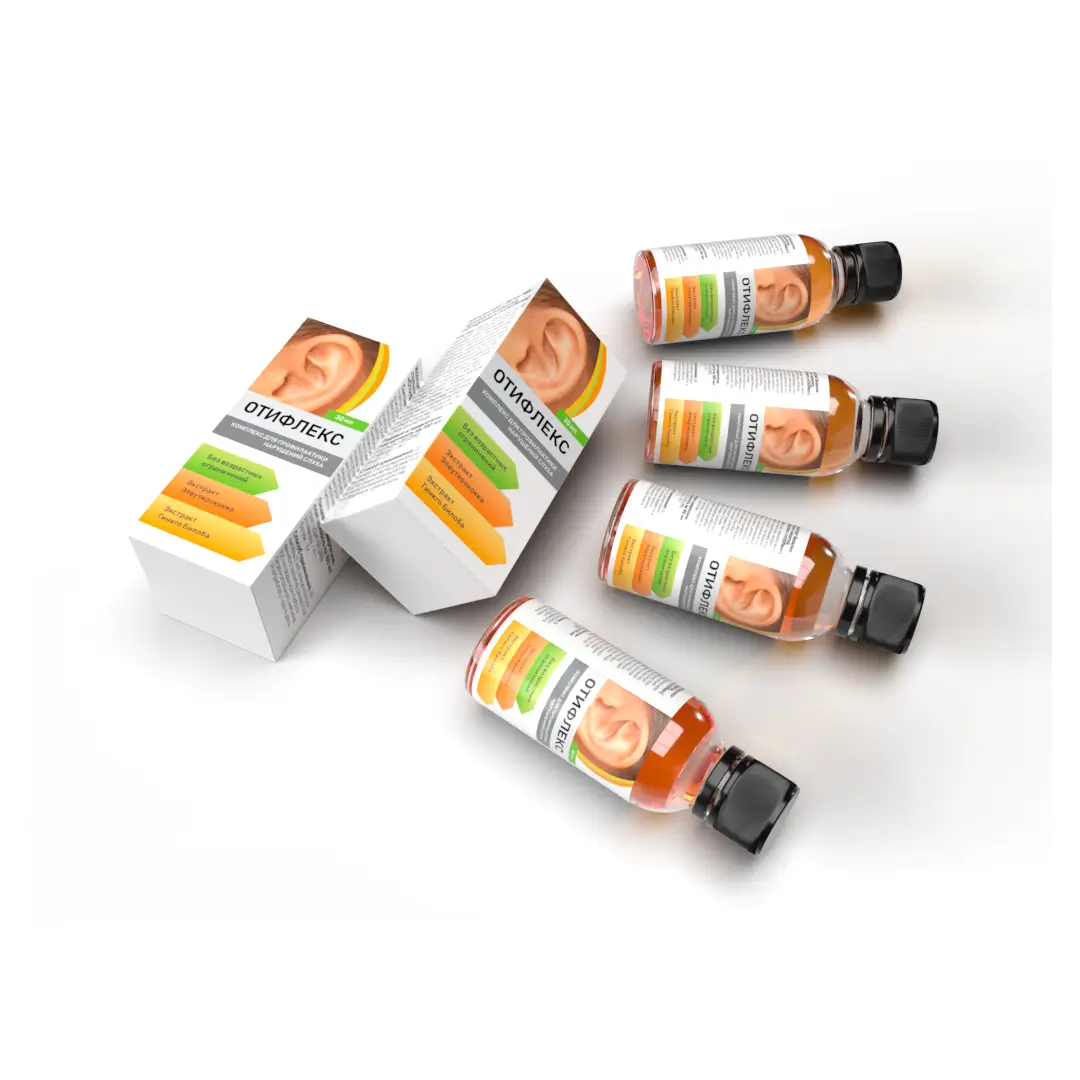 Две картонные упаковки и четыре флакона капель Отифлекс лежат на белом фоне