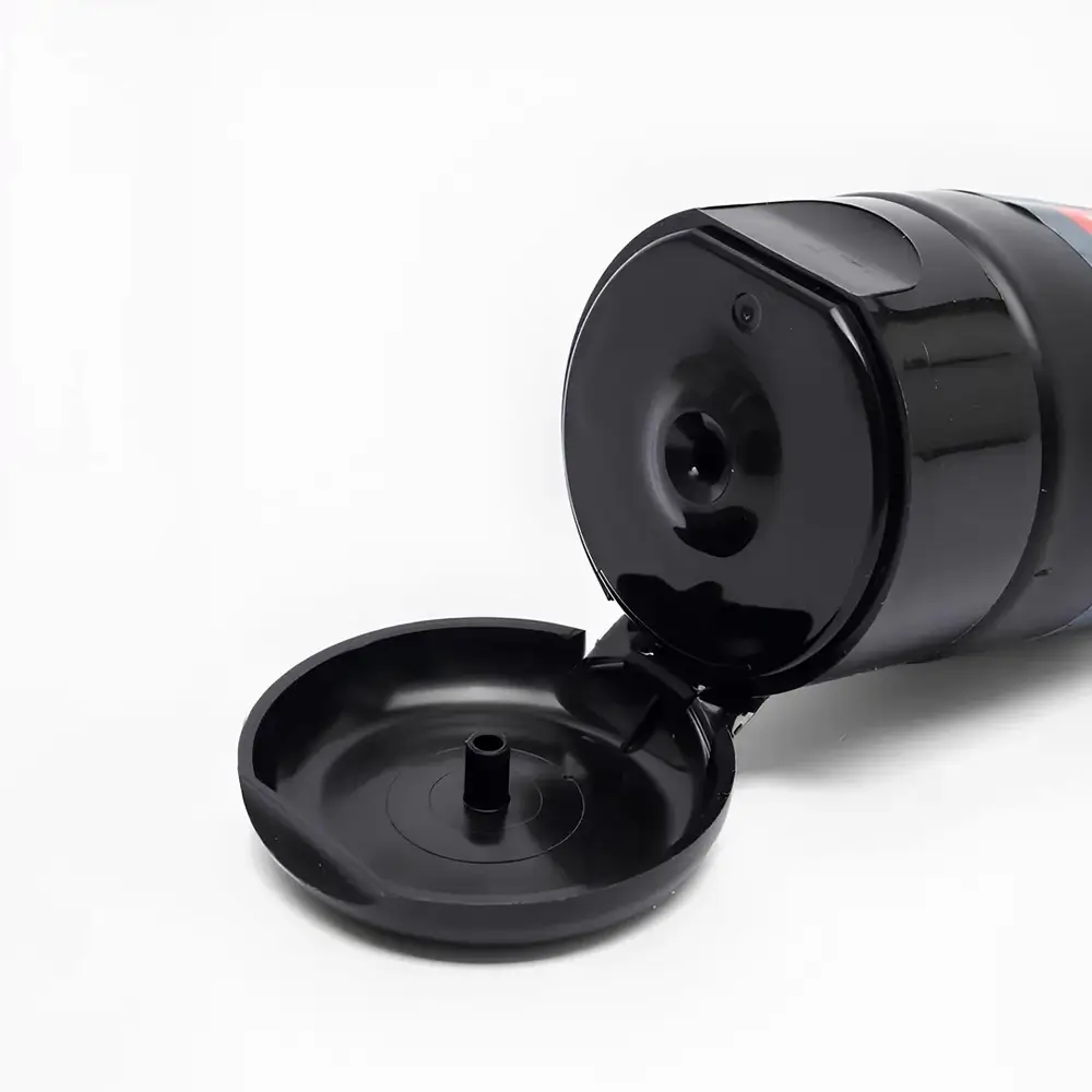 Открытая крышка тюбика крем-геля Детонатор